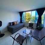 Apartamento con piscina y cerca a la playa